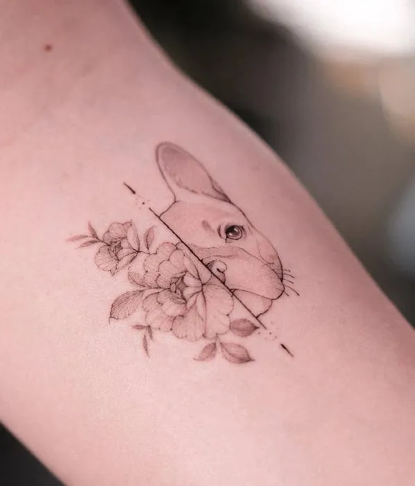 Tatuaje de detalle fino realizado en Xtreme Tattoo Murcia